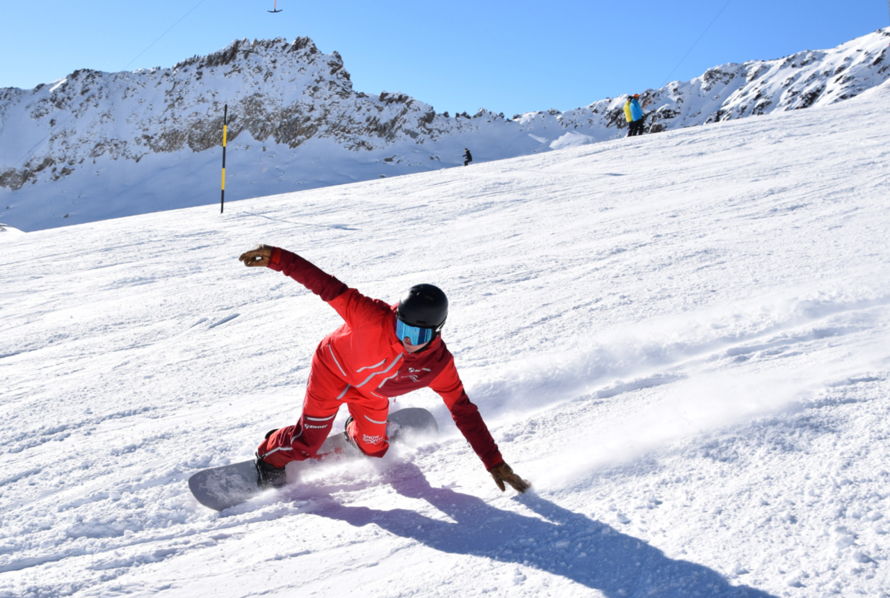 Private lesson snowboard mayrhofen