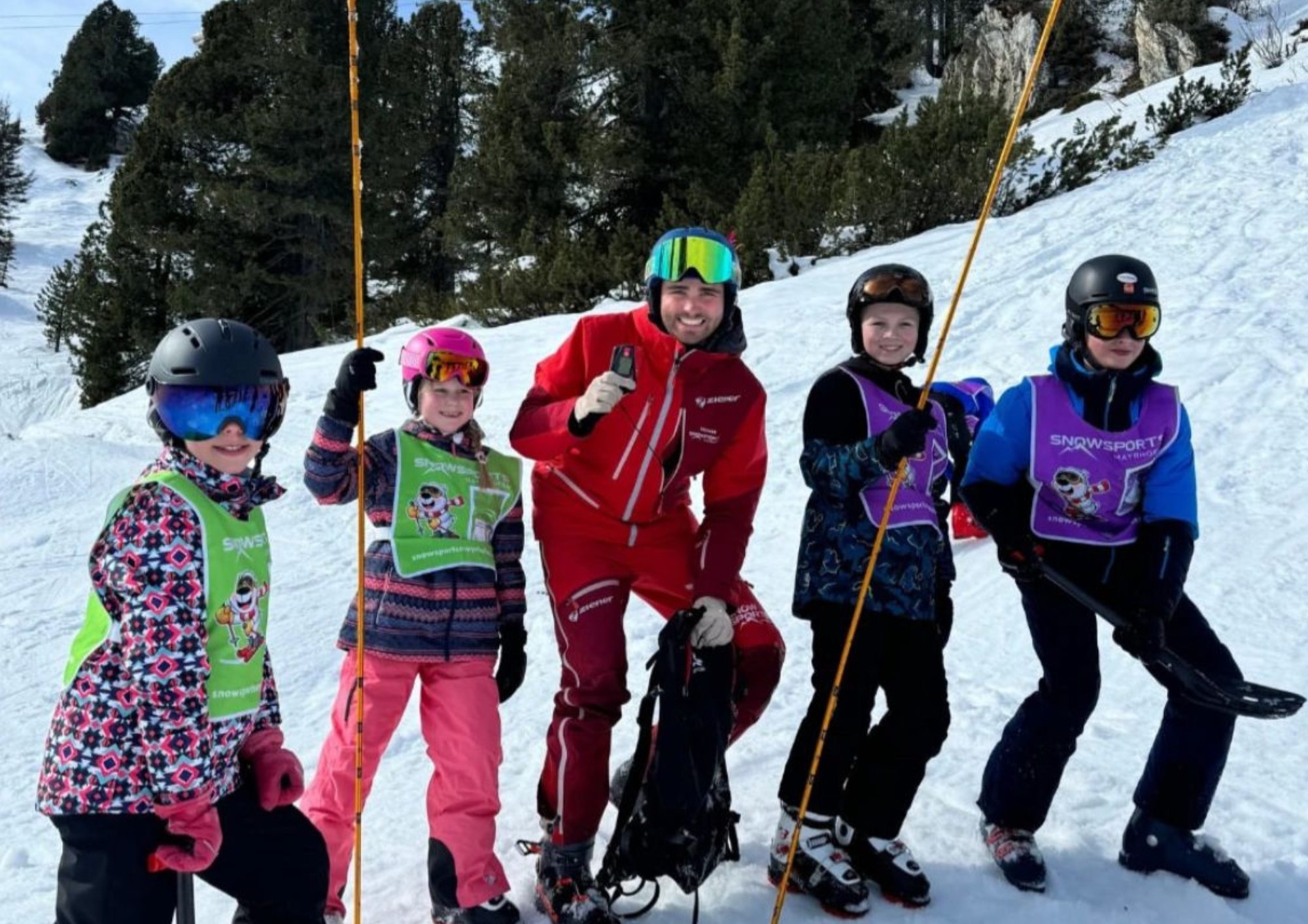 Group lessons Youth (10-12 y/o) Group lessons Youth (10-12 y/o)